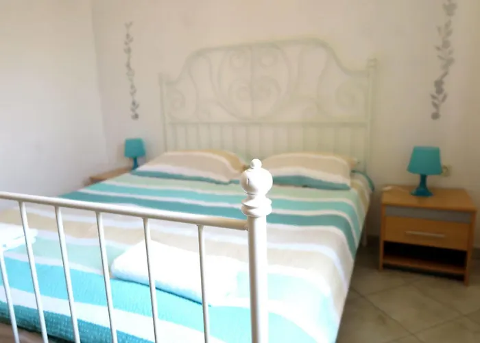 아파트 아파트먼트 반다 로비니