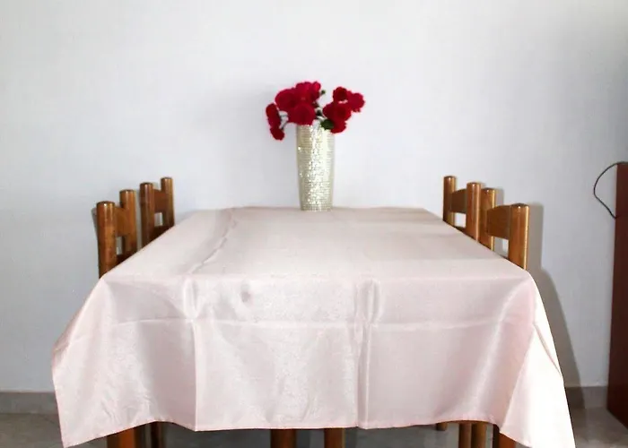 아파트 아파트먼트 반다 로비니