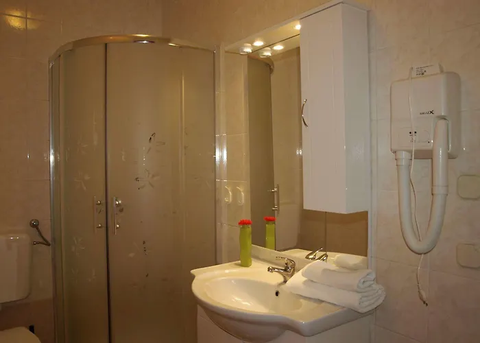 아파트먼트 반다 아파트 로비니