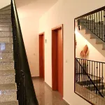 Vanda شقة روفينج