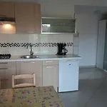 شقة Vanda